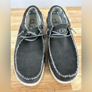 Hey Dude Men’s Wally Sox Dark Gray Shoes.